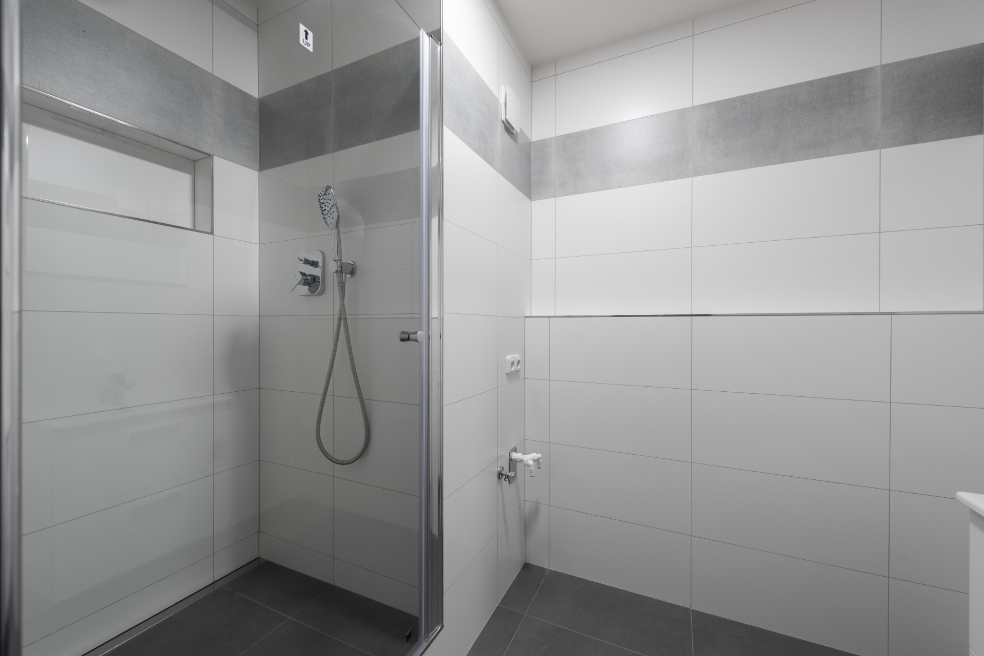 Kompletní rekonstrukce - foto 10