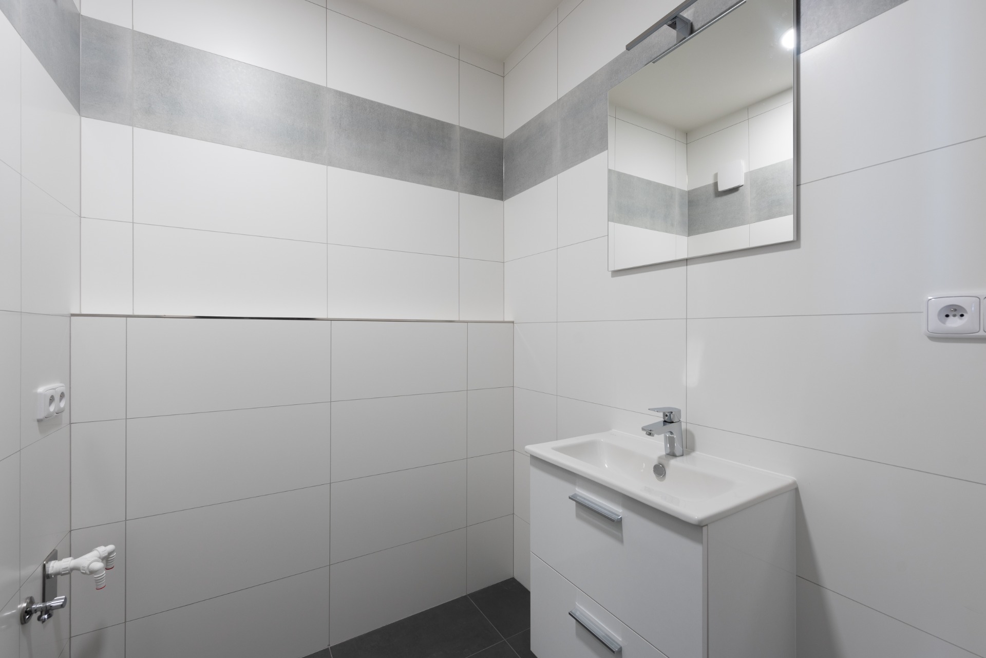 Kompletní rekonstrukce - foto 11